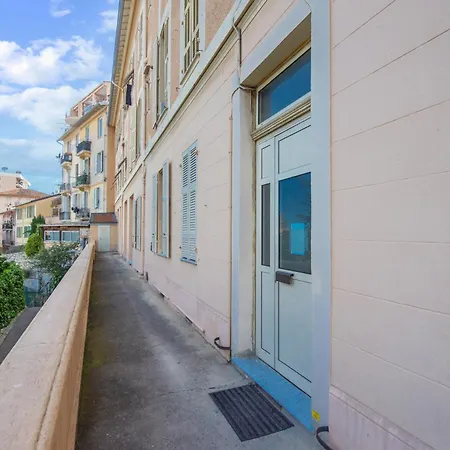 5mn Monaco - Coquet Avec Coin Nuit - Dq *